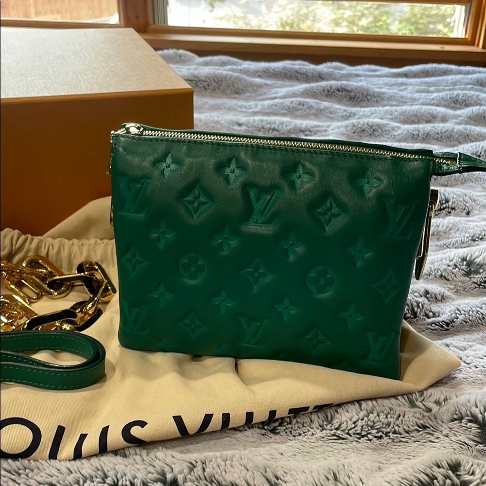 🚫SOLD🚫 Authentic Louis Vuitton Coussin BB Emeraude Green